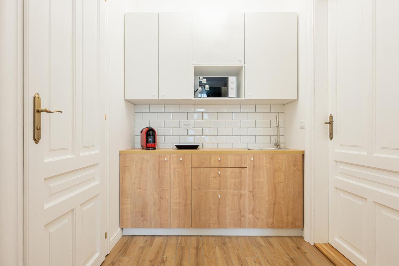 Central Park Apartments Oradea Extérieur photo