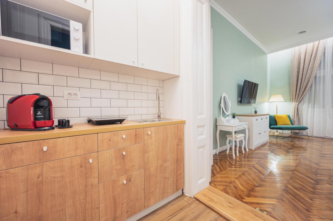 Central Park Apartments Oradea Extérieur photo
