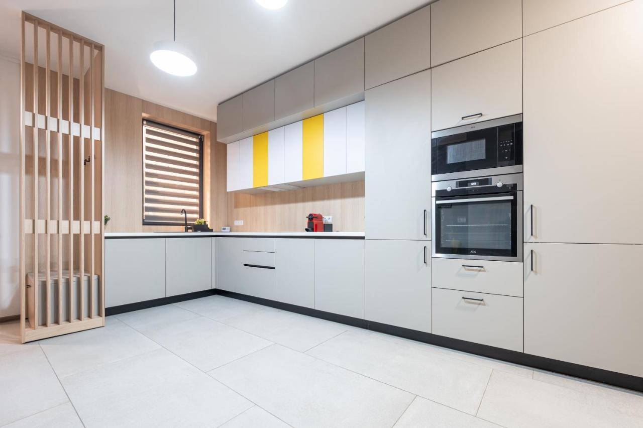 Central Park Apartments Oradea Extérieur photo