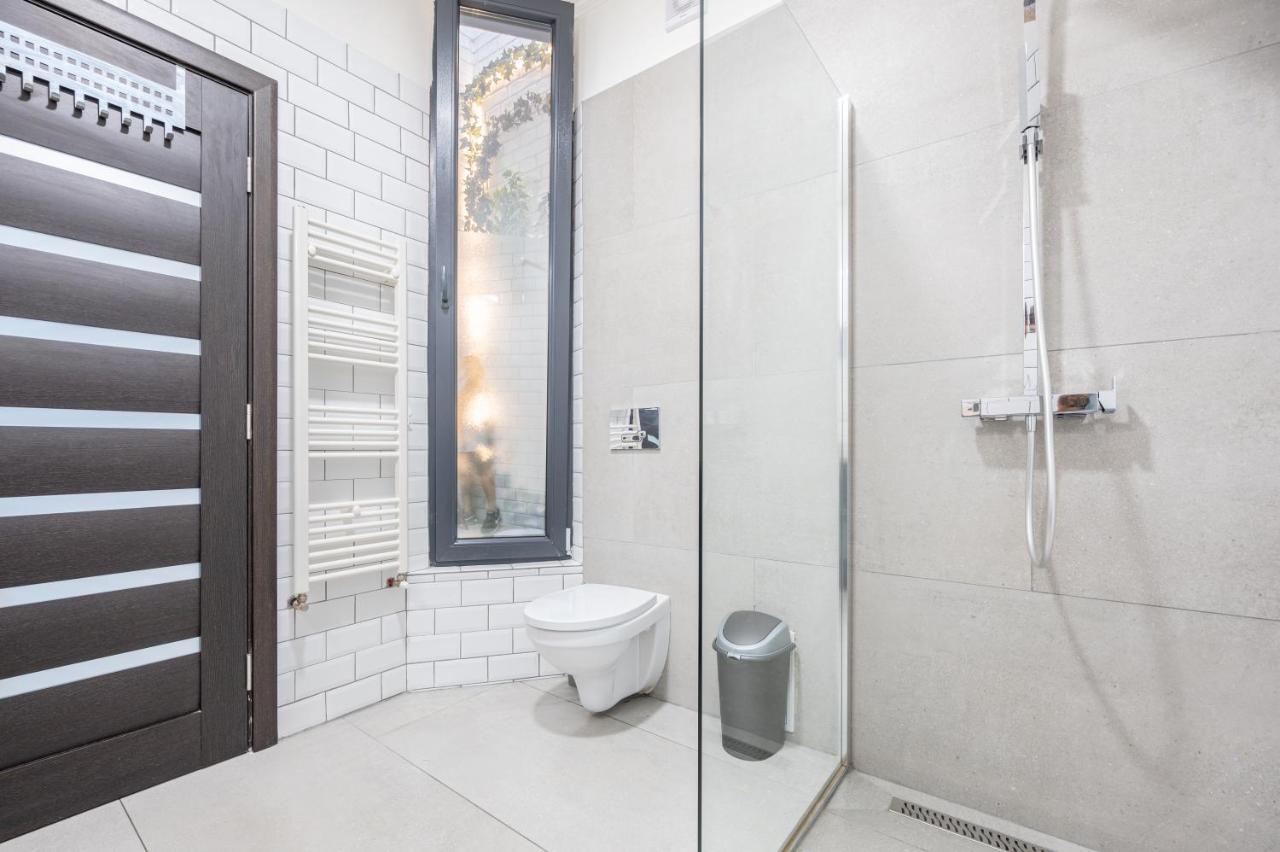 Central Park Apartments Oradea Extérieur photo